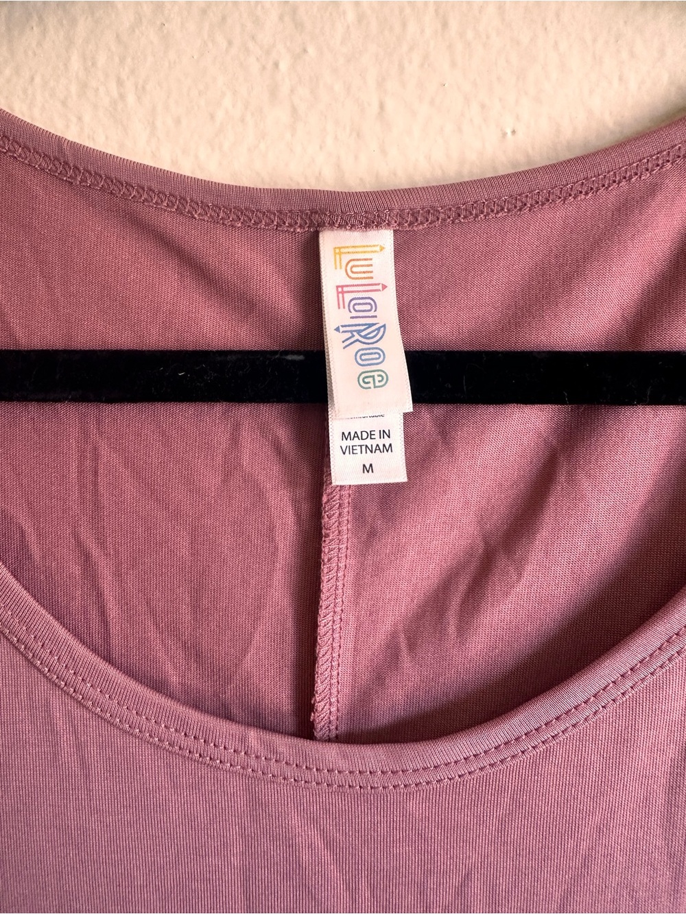 LuLaRoe Perfect tee - Mauve Pink - Medium - Picture 4 of 6